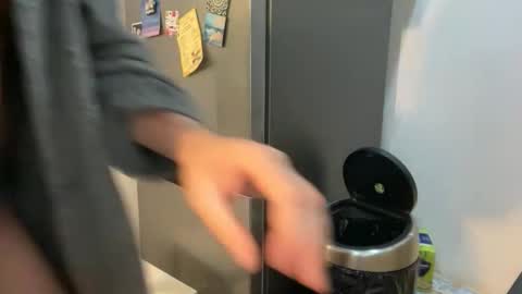 Londonlad online show from 09/21/25, 11:12