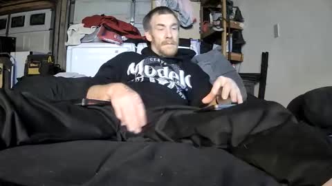 Snapshot of tiggity19 chatting on 04/09/26, 09:26 Tiggity23 come stroke my 9 cock with ne online show from 04/09/26, 09:26