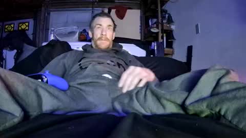Snapshot of tiggity19 chatting on 04/13/26, 03:23 Tiggity23 come stroke my 9 cock with ne online show from 04/13/26, 03:23