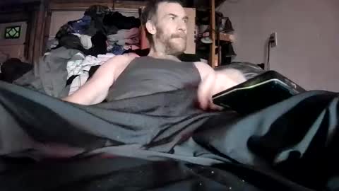 Snapshot of tiggity19 chatting on 04/20/26, 05:43 Tiggity23 come stroke my 9 cock with ne online show from 04/20/26, 05:43