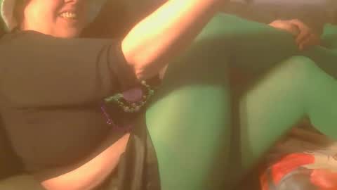 Snapshot of tight_kitty55 chatting on 03/17/26, 07:06 tight Kitty55 online show from 03/17/26, 07:06