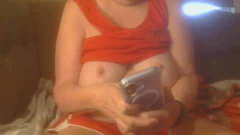 Snapshot of tight_kitty55 chatting on 06/01/26, 07:15 tight Kitty55 online show from 06/01/26, 07:15