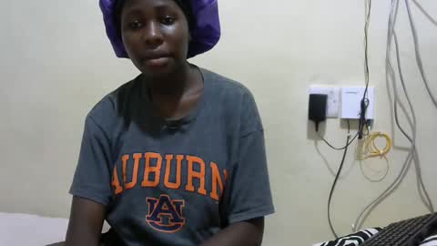 tight_pussie online show from 11/02/25, 05:48