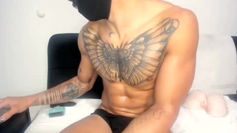 Snapshot of tightboygymnast chatting on 10/17/25, 07:16 SolidTeenGymnast online show from 10/17/25, 07:16