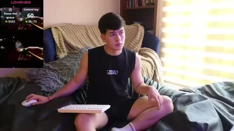 Snapshot of tightncuteass chatting on 05/13/26, 07:00 Camilo online show from 05/13/26, 07:00
