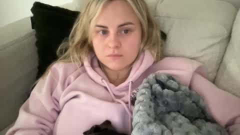 Snapshot of tigoldbitties11 chatting on 09/25/25, 04:38 Lexi online show from 09/25/25, 04:38