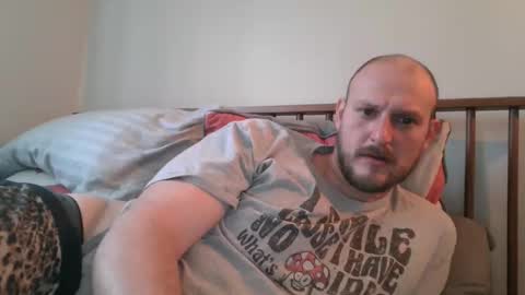 Snapshot of tigran6911 chatting on 04/08/26, 03:01 tigran6911 online show from 04/08/26, 03:01