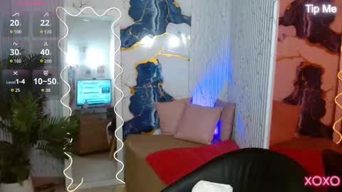 Snapshot of tiiana_tay chatting on 03/28/26, 03:06 Tiiana online show from 03/28/26, 03:06