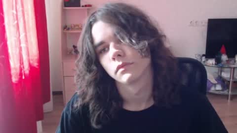Snapshot of tiiiiiiiiiim chatting on 07/01/26, 03:01 Tim online show from 07/01/26, 03:01