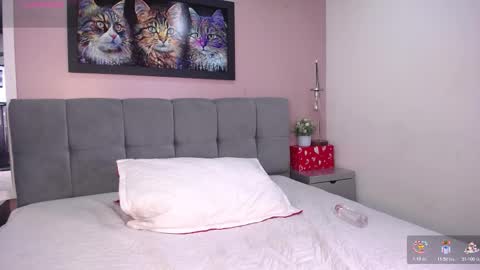 tiiny emilly online show from 12/15/25, 08:13