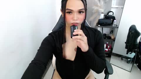 Snapshot of tijanafox chatting on 01/10/26, 02:02 Tijana online show from 01/10/26, 02:02