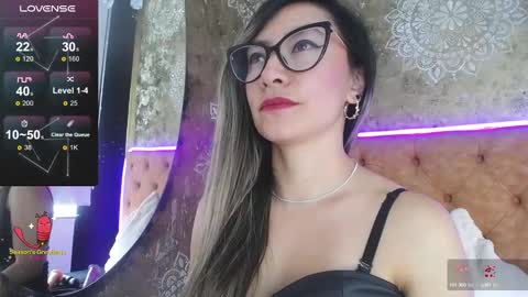 TILA TEQUILA online show from 03/03/25, 04:03