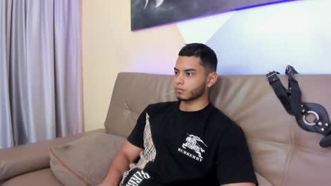 Snapshot of tiler_price chatting on 01/10/25, 08:04 Tyler online show from 01/10/25, 08:04