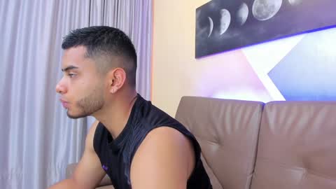 Snapshot of tiler_price chatting on 01/23/25, 08:24 Tyler online show from 01/23/25, 08:24