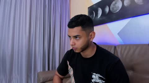 Snapshot of tiler_price chatting on 01/28/25, 07:53 Tyler online show from 01/28/25, 07:53