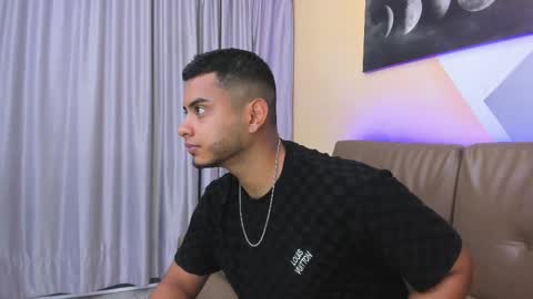 Snapshot of tiler_price chatting on 02/26/25, 08:33 Tyler online show from 02/26/25, 08:33