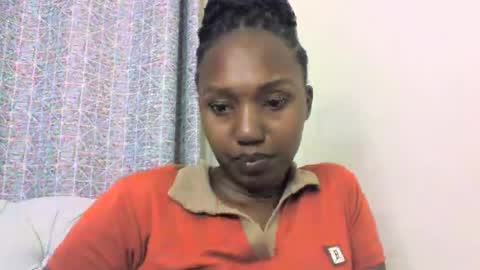 Snapshot of tilesi chatting on 10/26/25, 09:26 tilesi online show from 10/26/25, 09:26