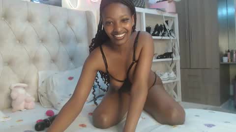 Tilly online show from 12/21/25, 06:59