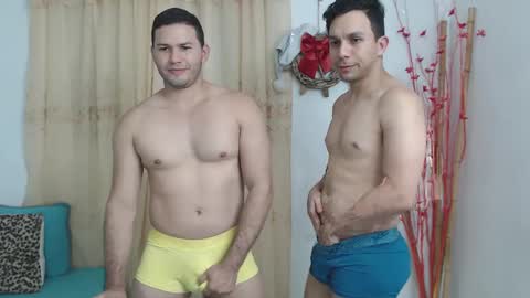 Snapshot of tim_and_sam chatting on 12/03/24, 03:20 Timothy and Santy online show from 12/03/24, 03:20