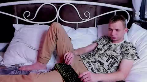 Tim online show from 09/10/25, 09:26