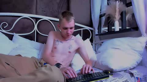 Tim online show from 09/15/25, 03:56