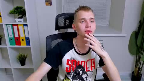 Tim online show from 10/15/25, 08:53