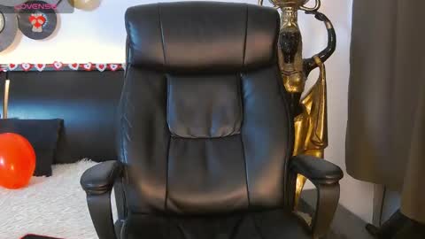 ask me online show from 02/17/25, 02:26