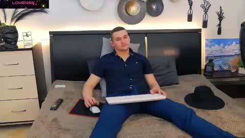 ask me online show from 03/02/25, 04:21