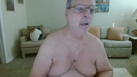 Snapshot of timealone120000 chatting on 10/04/25, 05:33 timealone120000 online show from 10/04/25, 05:33