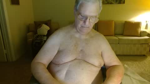 Snapshot of timealone120000 chatting on 11/07/25, 01:16 timealone120000 online show from 11/07/25, 01:16