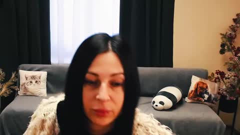 Luisa online show from 02/21/25, 12:50