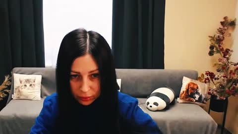 Luisa online show from 02/28/25, 12:52