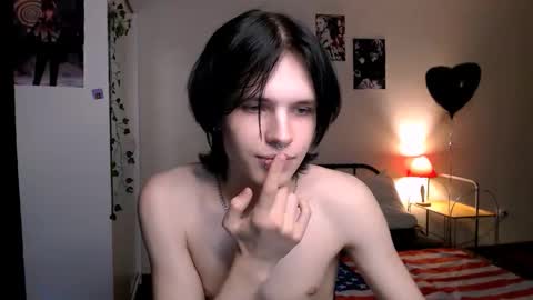 timi_moon online show from 09/20/25, 02:18