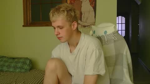 Snapshot of timkinky chatting on 10/15/25, 07:41 Tim WhiteS online show from 10/15/25, 07:41