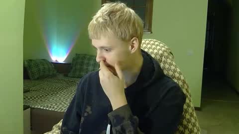 Snapshot of timkinky chatting on 11/26/25, 09:49 Tim WhiteS online show from 11/26/25, 09:49