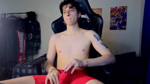 Snapshot of timmyhotmilk chatting on 11/02/25, 10:34 timmy  independent model  help me reach 50 thumbs up pls online show from 11/02/25, 10:34