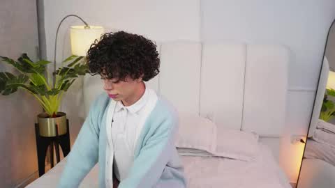 timmyshy online show from 11/25/25, 03:50