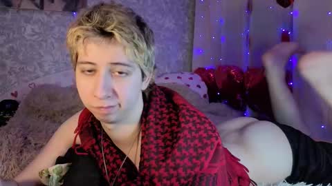 Snapshot of timothy_fox chatting on 03/19/26, 06:12 Timothy Fox online show from 03/19/26, 06:12