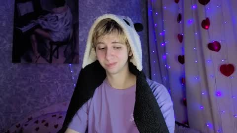 Snapshot of timothy_fox chatting on 04/11/26, 03:00 Timothy Fox online show from 04/11/26, 03:00