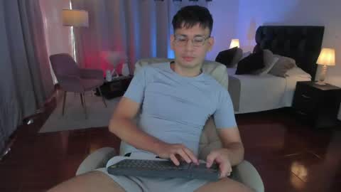 Snapshot of timothy_jones1 chatting on 04/20/26, 12:41 timi jones online show from 04/20/26, 12:41