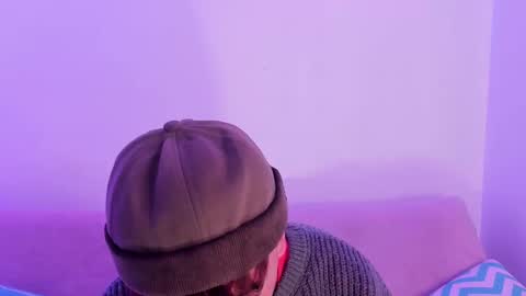 Timothy 21 years old online show from 11/12/25, 09:03