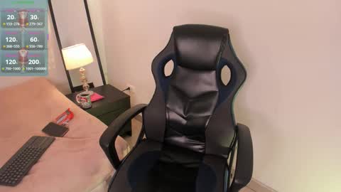 Timothy 21 years old online show from 01/13/26, 04:07