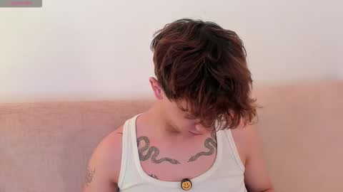 Timothy 21 years old online show from 01/16/26, 08:57