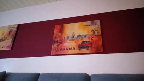 Snapshot of timschmidt112021 chatting on 04/05/26, 10:12 timschmidt112021 online show from 04/05/26, 10:12