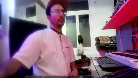 Snapshot of timsfeet chatting on 03/04/25, 01:45 m0rty Kitty online show from 03/04/25, 01:45