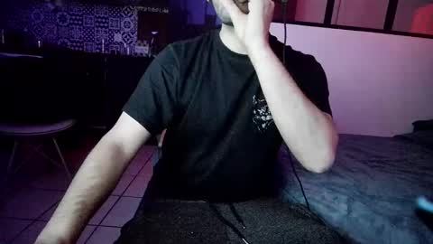 Snapshot of timsfeet chatting on 03/10/25, 02:50 m0rty Kitty online show from 03/10/25, 02:50