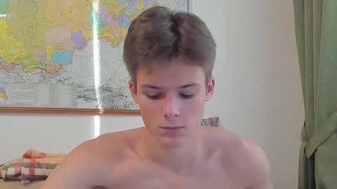 Snapshot of timytwinkboy chatting on 09/09/25, 02:16 Tim online show from 09/09/25, 02:16