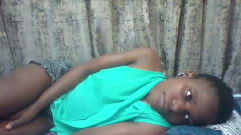 christine online show from 10/03/25, 04:59