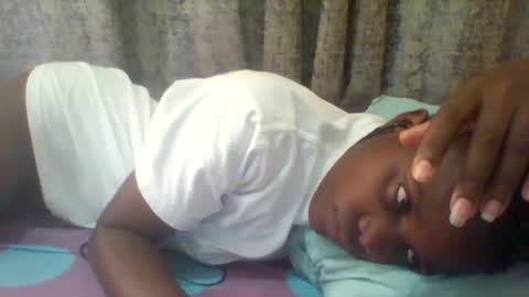 christine online show from 11/16/25, 07:58