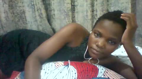 Snapshot of tina2030_1 chatting on 06/04/26, 06:14 tee online show from 06/04/26, 06:14
